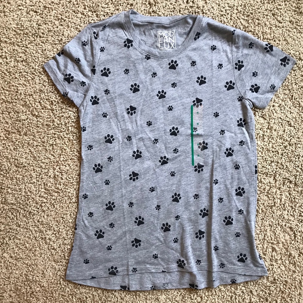 Modern Lux long t-shirt with paw print pattern